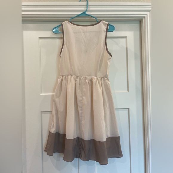 Altar’d State dress - Picture 2 of 5